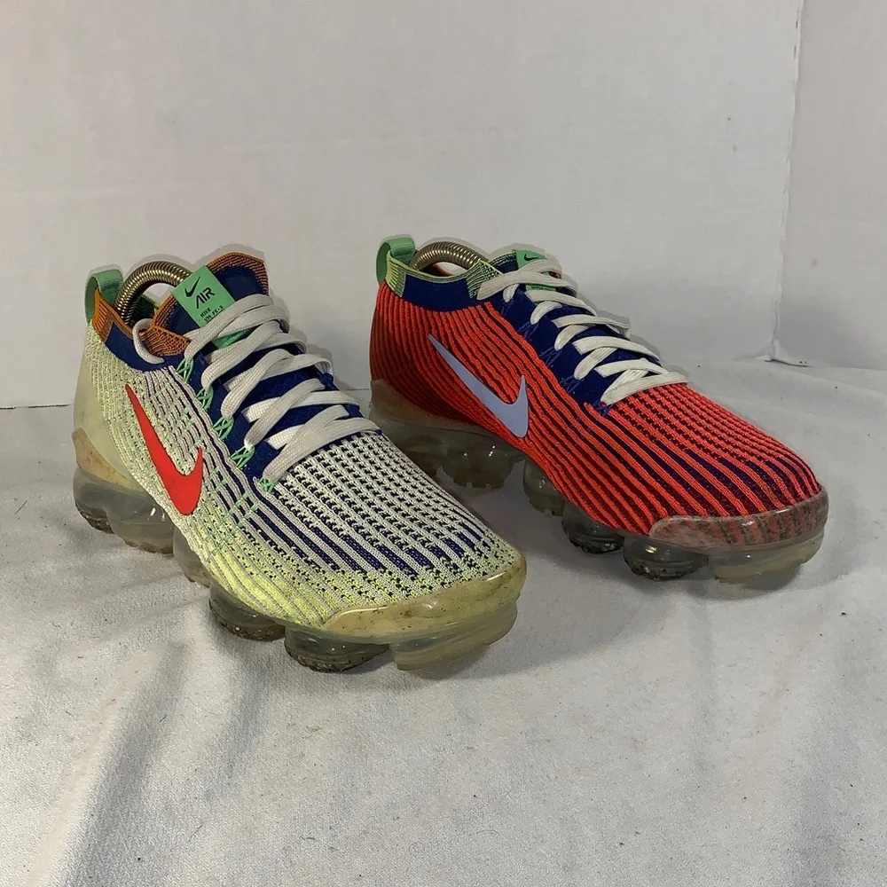 Nike Men’s Air VaporMax Flyknit ’Exeter Edition’ Sneakers
